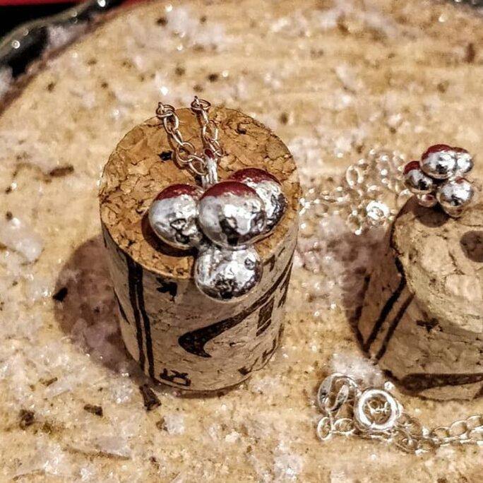 VITAVITA håndlavede smykker fra eget værksted Fri fragt Unikke smykker – VITA∙VITA | Håndlavede smykker | Guldsmed Svendborg